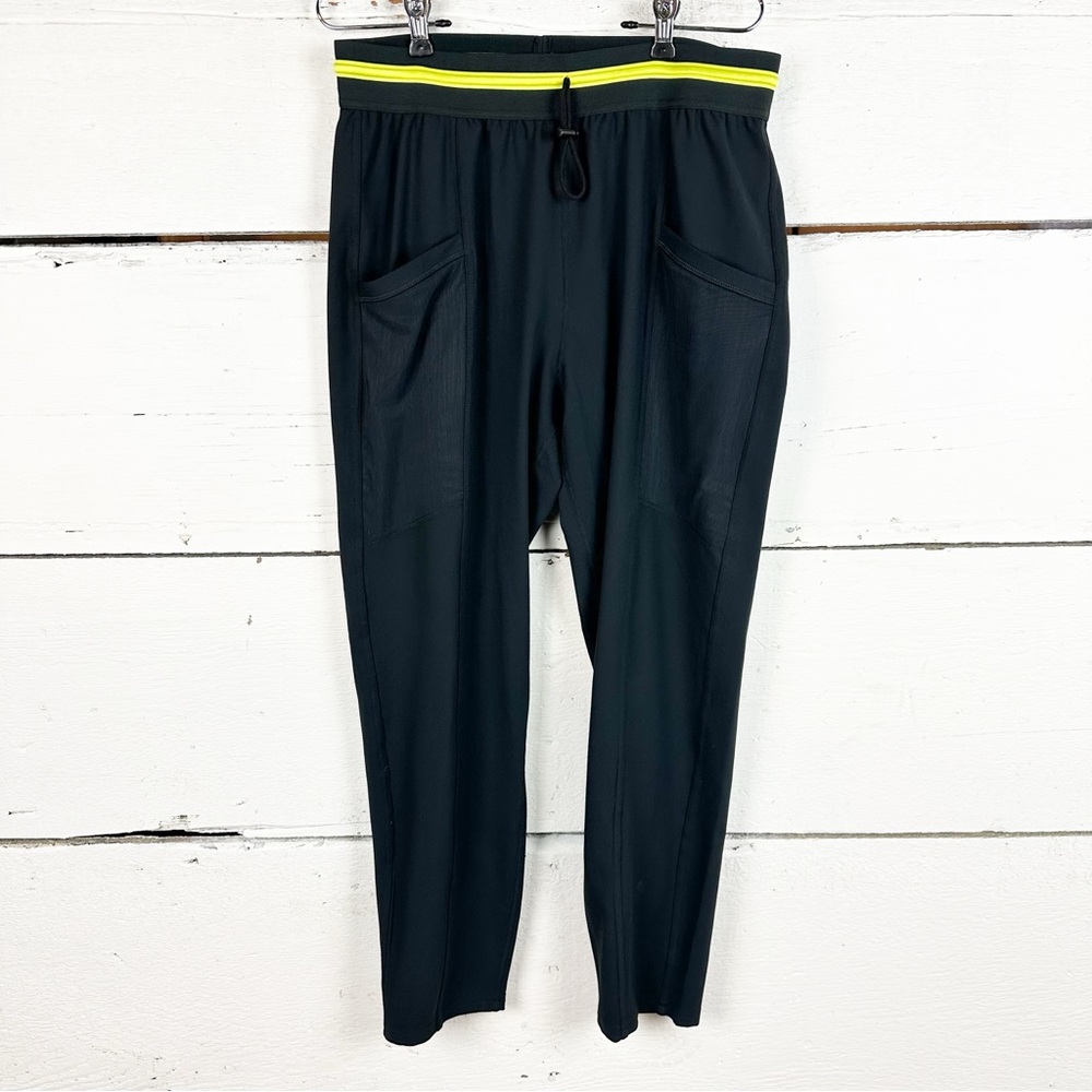 Fabletics joggers - Picture 2 of 4